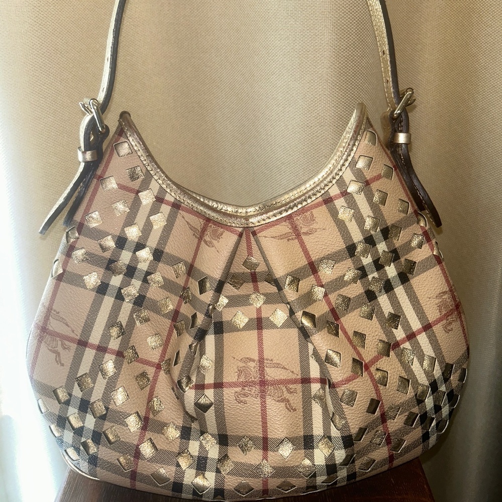 Burberry Bicolor Haymarket Check Cutout Drawstring Hobo Bag - Picture 4 of 16